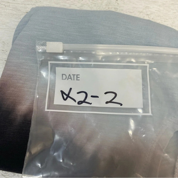 Zella Tank Blouse Cropped Knot Tie Dip Dye Blue XS - Picture 7 of 7